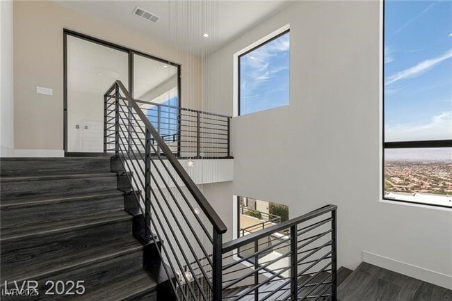 Building Photo - 378 Tranquil Peak Ct