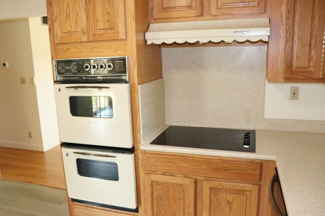 Building Photo - Cozy Ranch Style Home in the Heart of Campbell