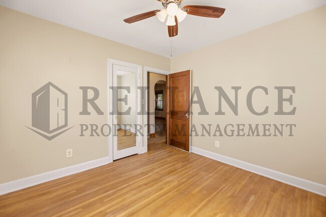 Building Photo - 737 S Lorraine Ave