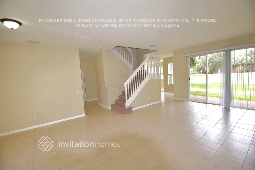Building Photo - 5301 Island Gypsy Dr