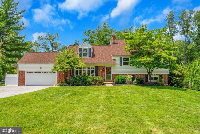 Primary Photo - 76 S Forge Manor Dr