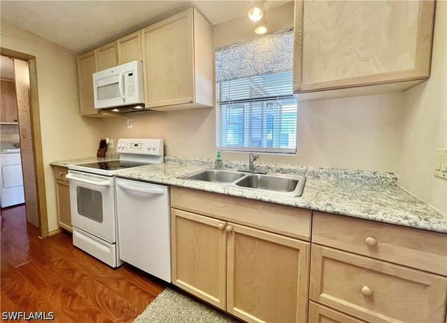 Building Photo - 573 Cape Florida Ln