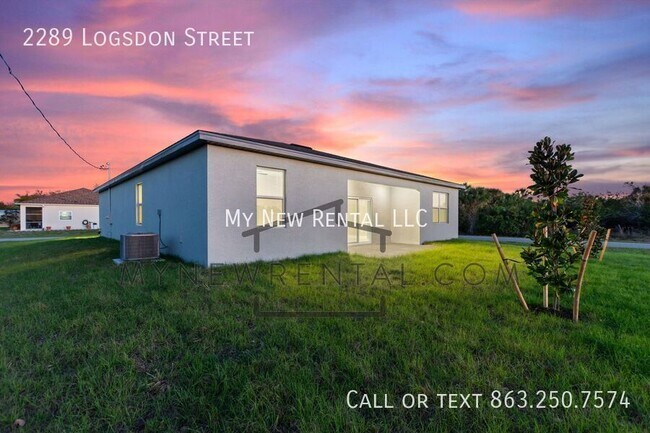 Building Photo - 2289 Logsdon St