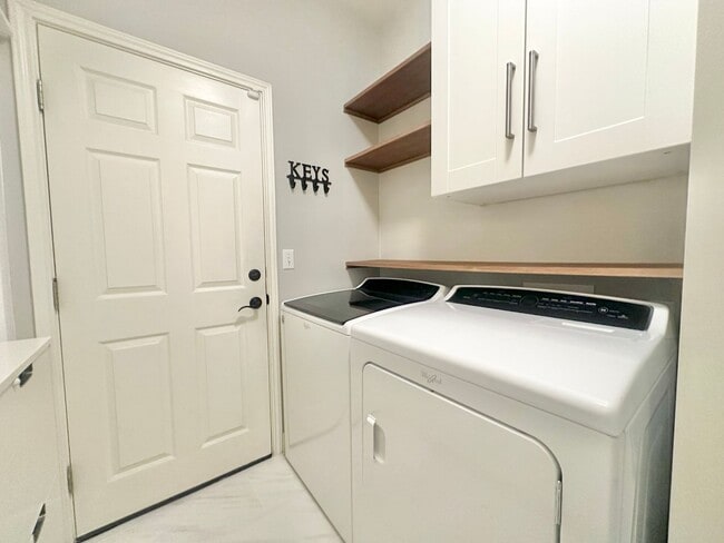 Building Photo - 2 Bed 2 Bath in Sun City in Georgetown