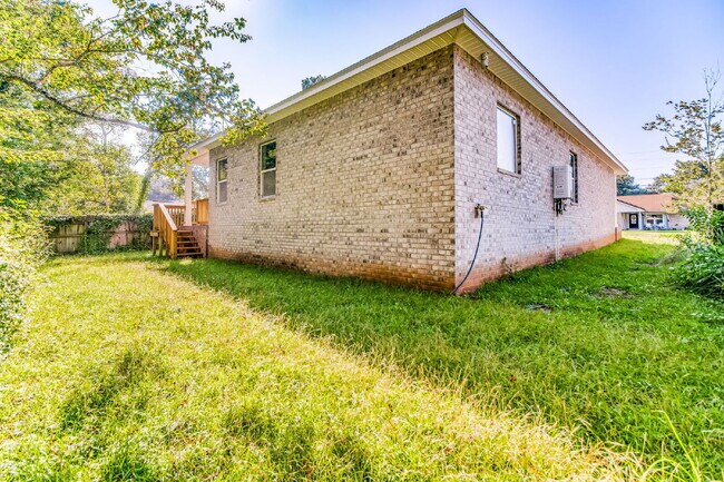 Building Photo - NEW CONSTRUCTION!
