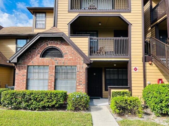 Primary Photo - 345 Forestway Cir