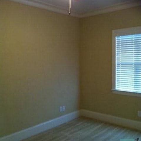 Building Photo - Immaculate Condo in The Flats of Woodlake! - Available August!