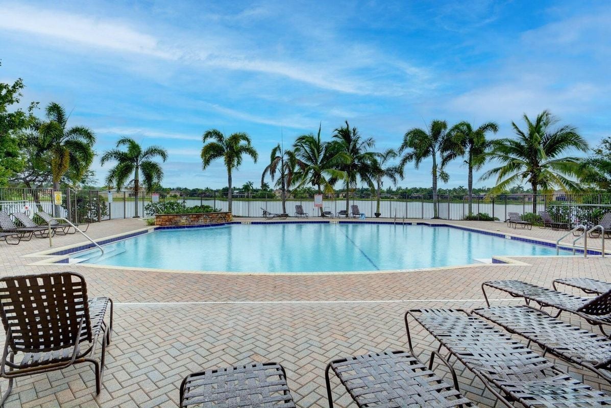 Building Photo - 1282 Pebble Ridge Ln