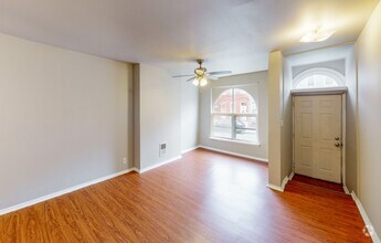 Building Photo - 2429 Druid Hill Ave