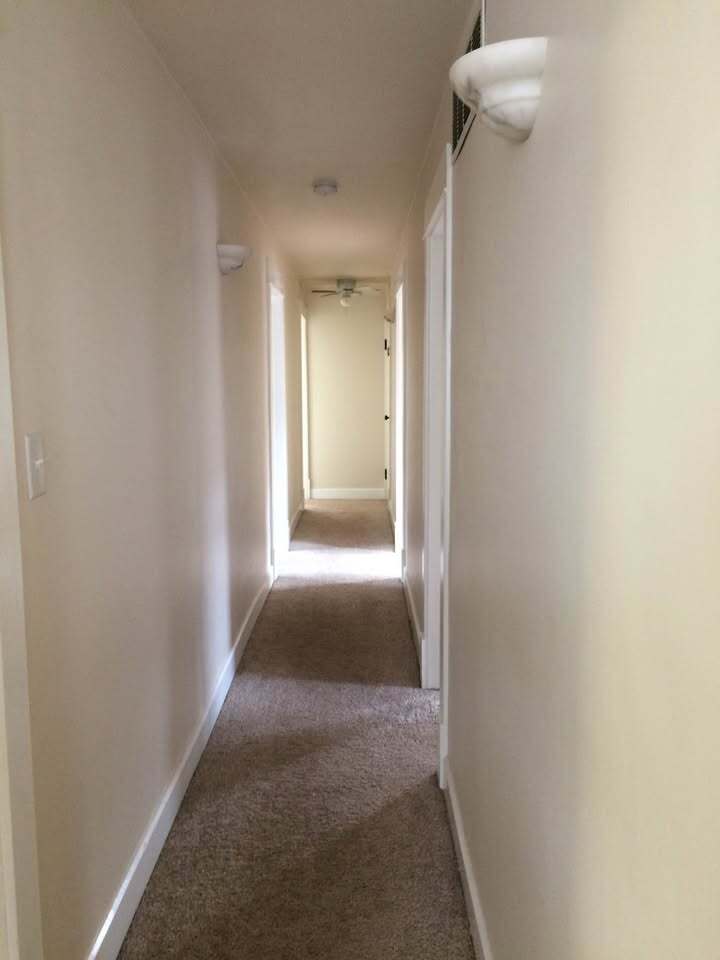 Hallway - 964 E Bradbury Ave