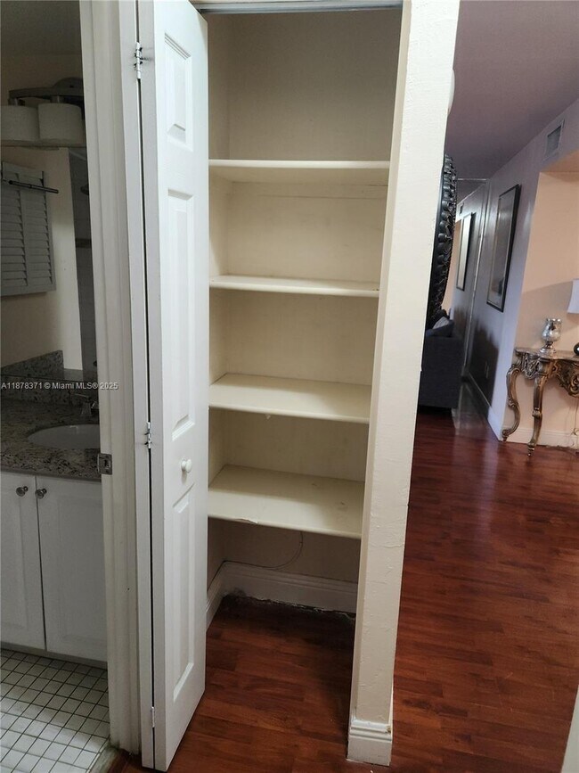 Building Photo - 8401 SW 107th Ave