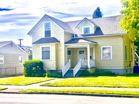 Building Photo - 7029 N Tyler Ave