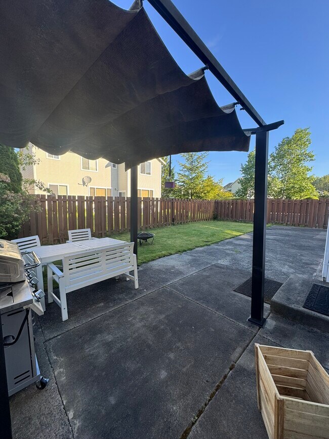 Building Photo - 21915 46th Pl S