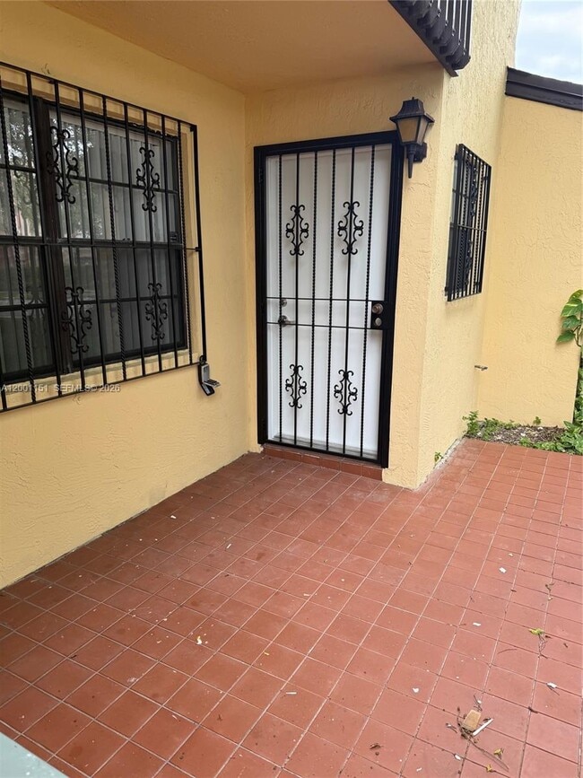 Building Photo - 6651 SW 137th Ct