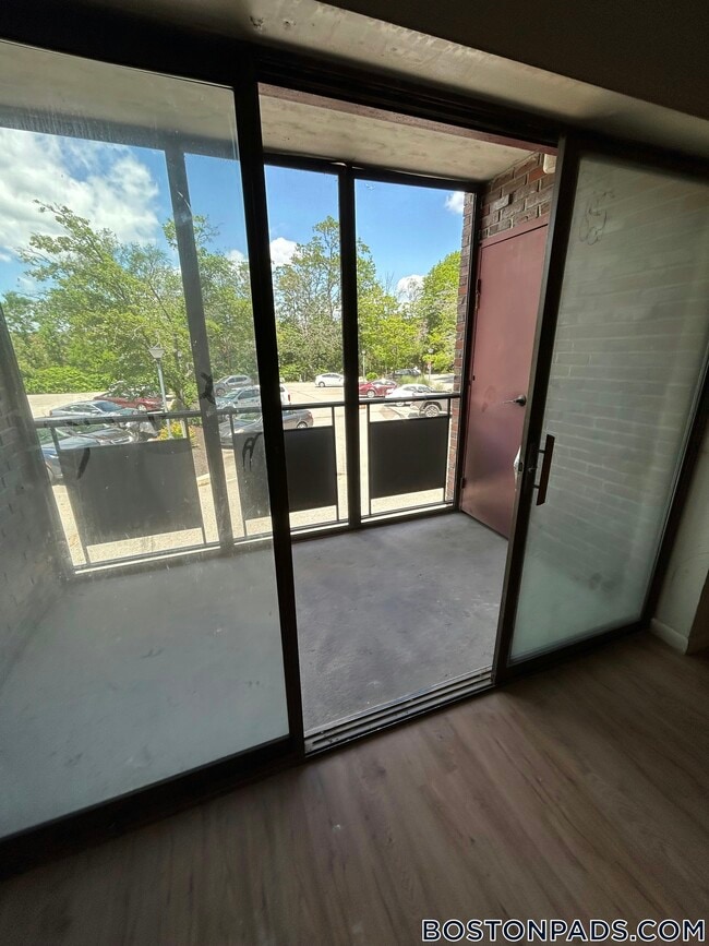 Building Photo - 30 Normandy Ave