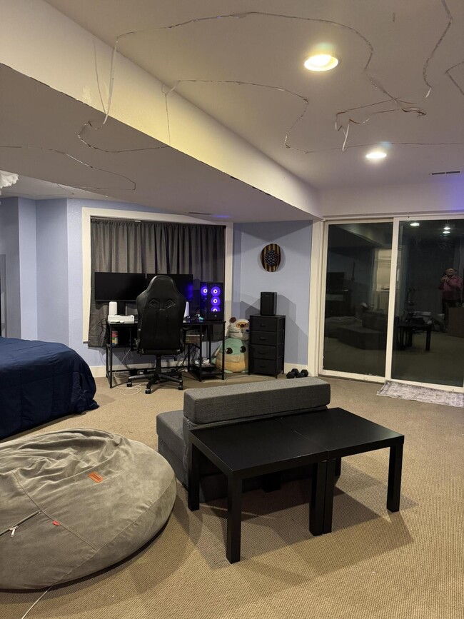 Building Photo - 37835 Atkins Knoll Rd