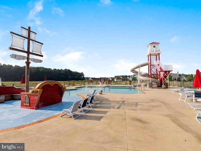 Building Photo - 33789 Freeport Dr