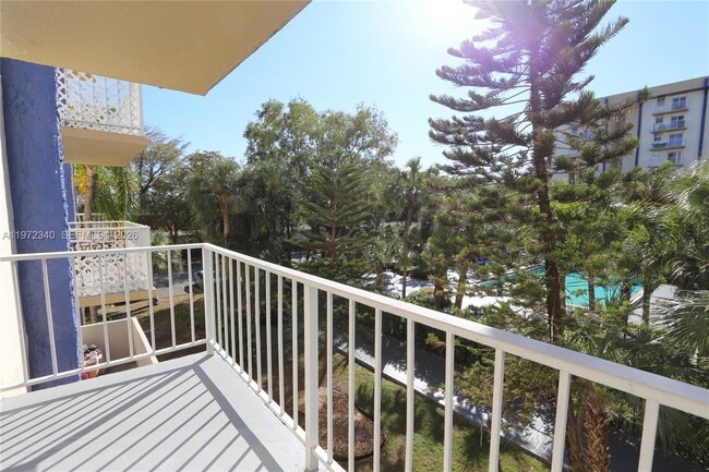 Building Photo - 4550 NW 9th St