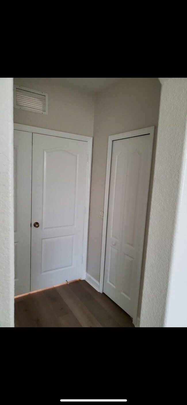 Building Photo - 2286 Shoma Dr