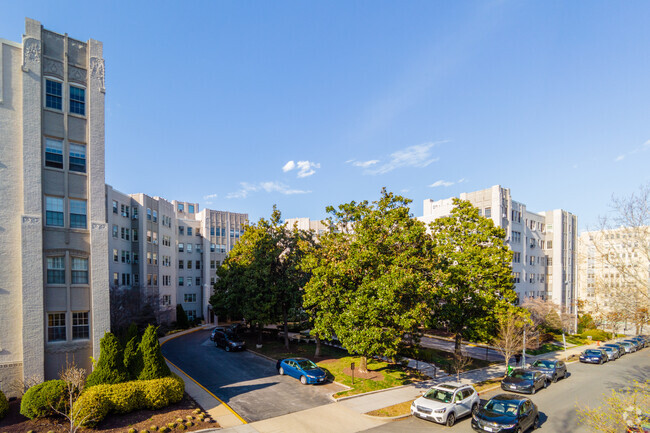 Woodley Park Towers - 2737 Devonshire Pl NW Washington DC 20008 ...