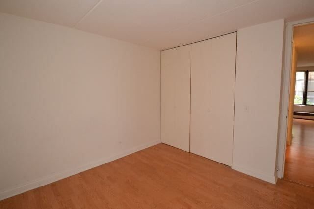 Building Photo - 622 W Wellington Ave