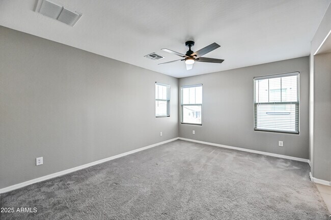 Building Photo - 3817 N 100th Dr