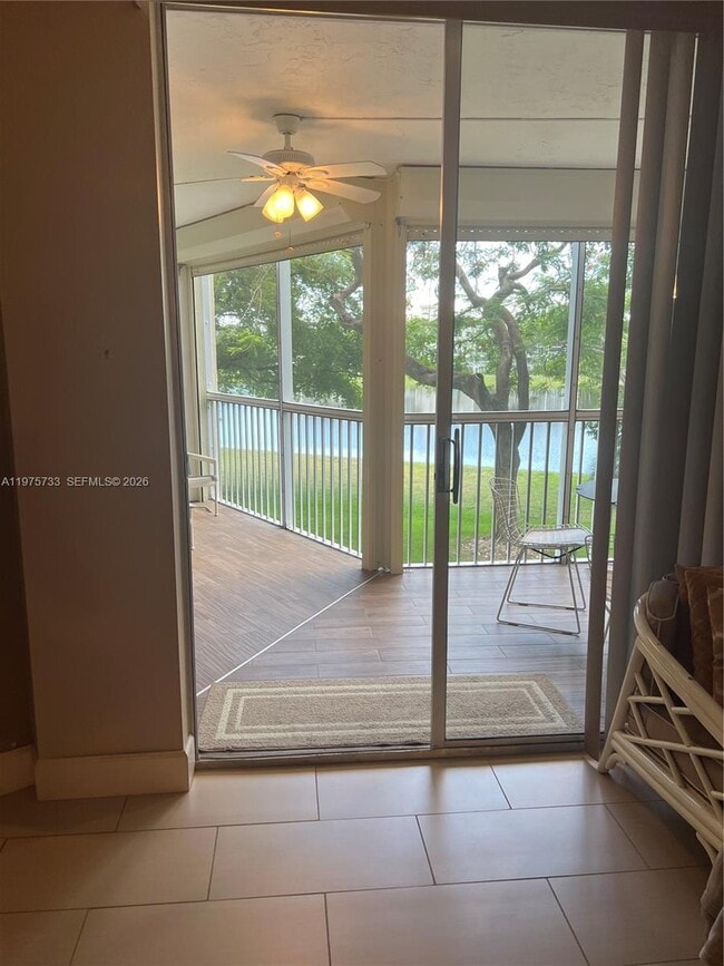 Building Photo - 2940 N Course Dr