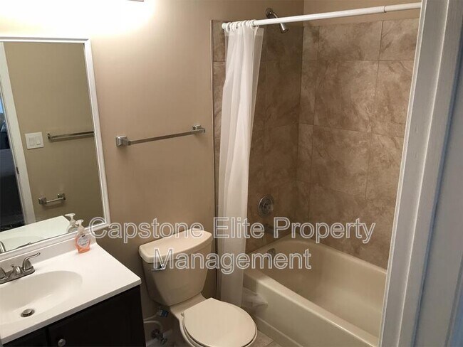 Building Photo - 1 Cornerstone Ln