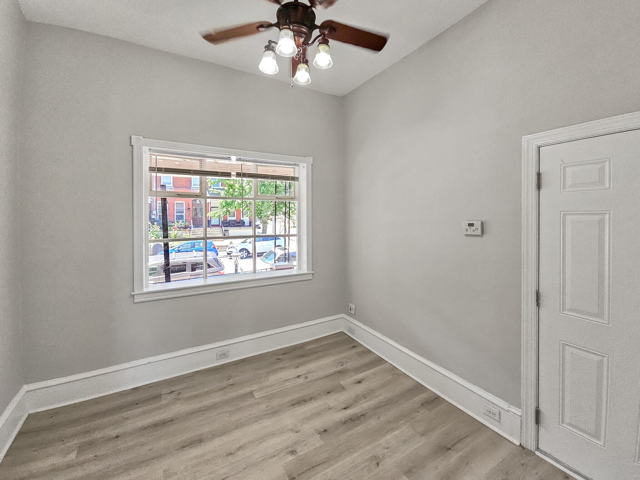 Building Photo - 637 N 32nd St