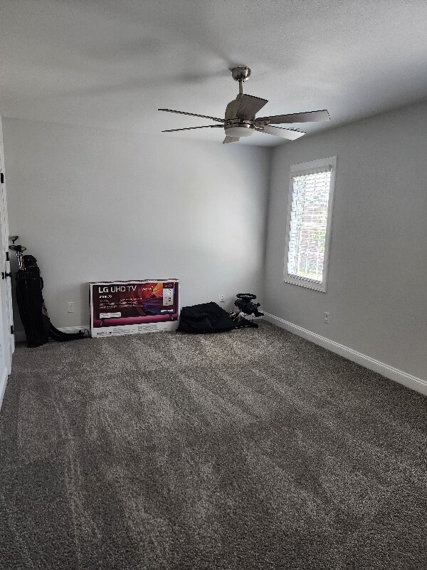 Building Photo - 105 Green Bank Ct