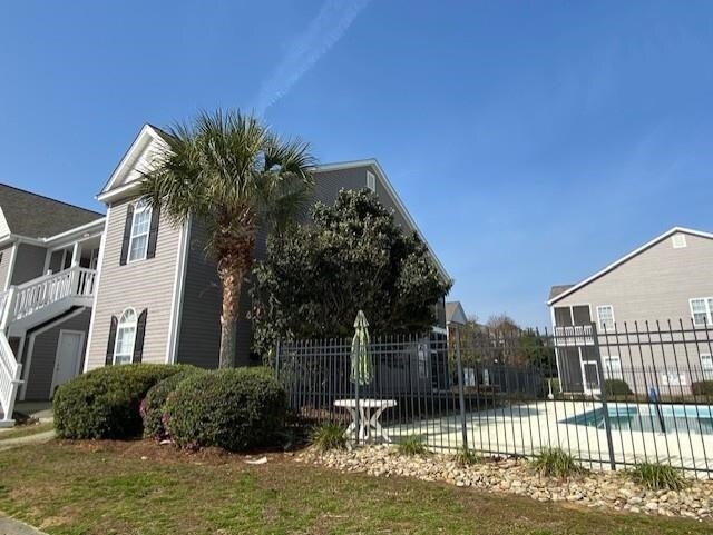 Building Photo - 736 Algonquin Dr