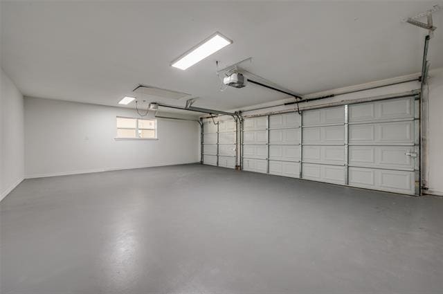 Building Photo - 7018 Deloache Ave