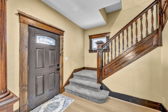 Building Photo - FULLY FURNISHED HISTORIC CHARMER BETWEEN UNR & DOWNTOWN – UTILITIES INCLUDED, MODERN UPGRADES, PR...