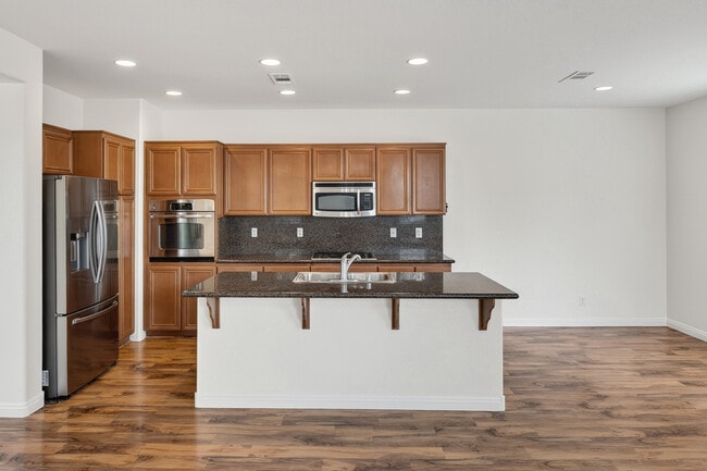 Building Photo - 10324 Bush Mountain Ave