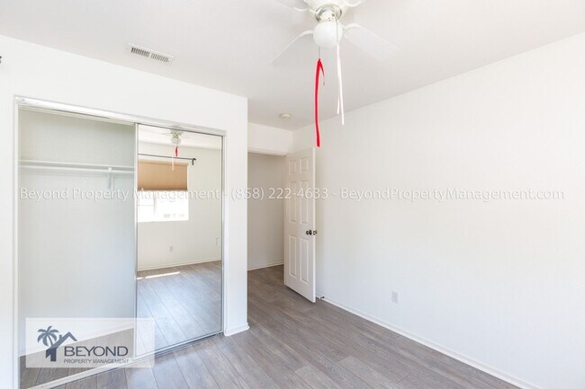 Building Photo - ***SOLAR***GATED ACCESS***2 CAR GARAGE***P...