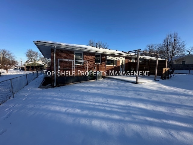 Building Photo - 4834 Seneca Ave