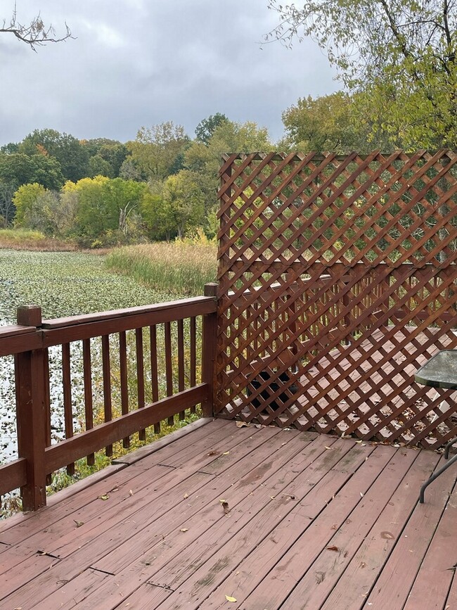 Deck - 340 Edgewater Ave NW