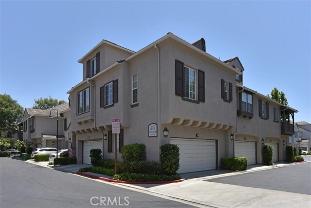 Primary Photo - 16 Leucadia