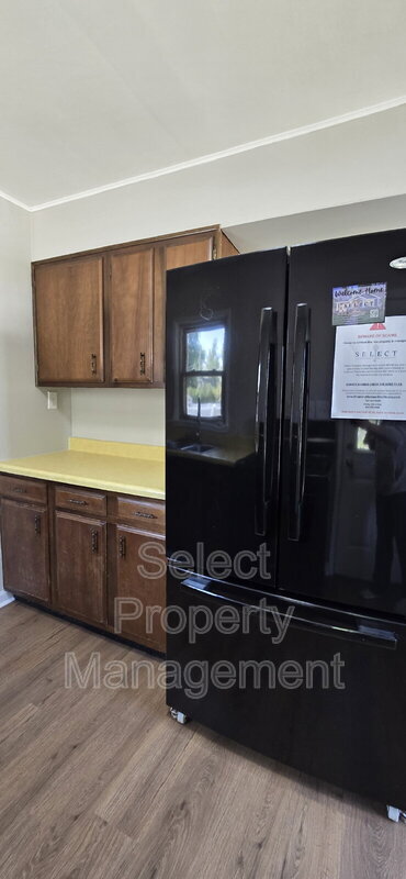 Building Photo - 1743 Rosemont Dr