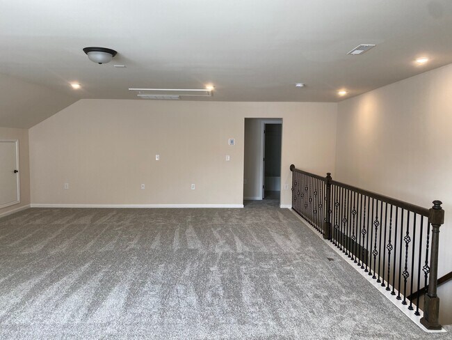 Building Photo - 1230 Flyfish Ave