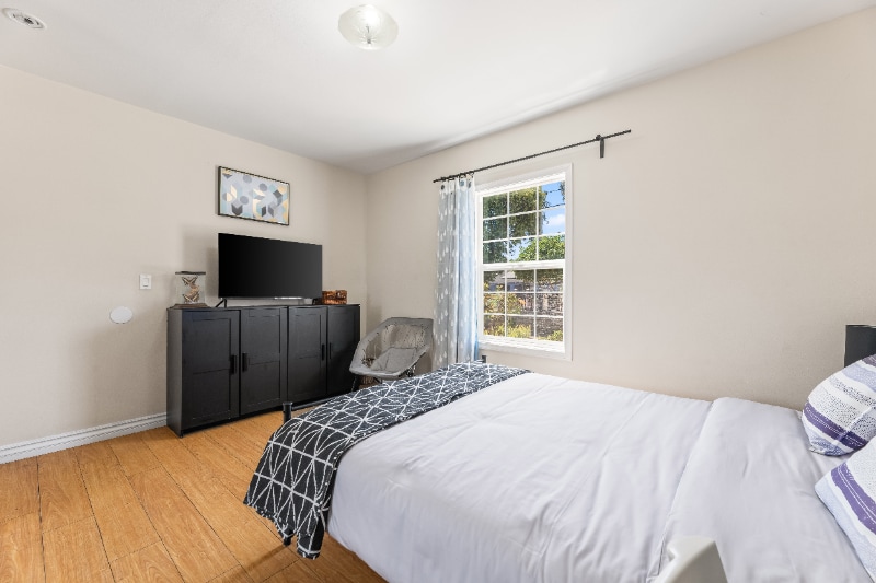 Building Photo - 7452 Jamieson Ave