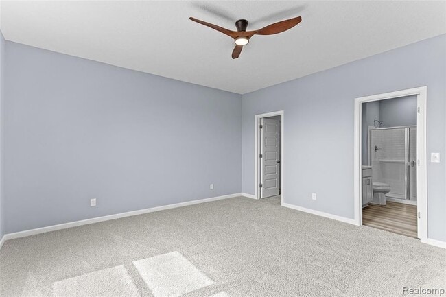 Building Photo - 711 W Windward Way