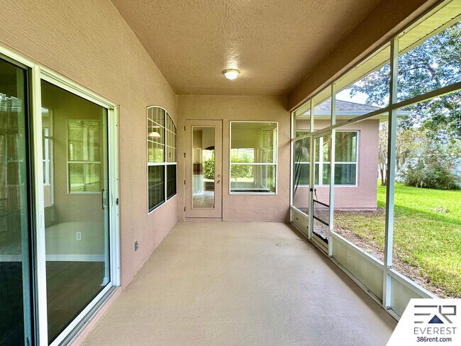 Building Photo - 7 Waywell Pl