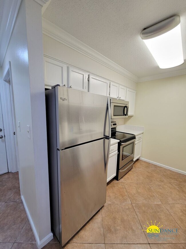 Building Photo - Renovated 2 Bedroom Condo in Sandestin!