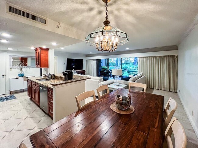 Building Photo - 36750 US Hwy 19 N