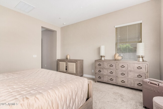 Building Photo - 1882 N 140th Dr