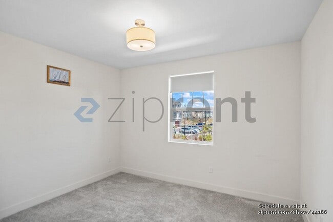 Building Photo - 37393 Salt Grass Rd