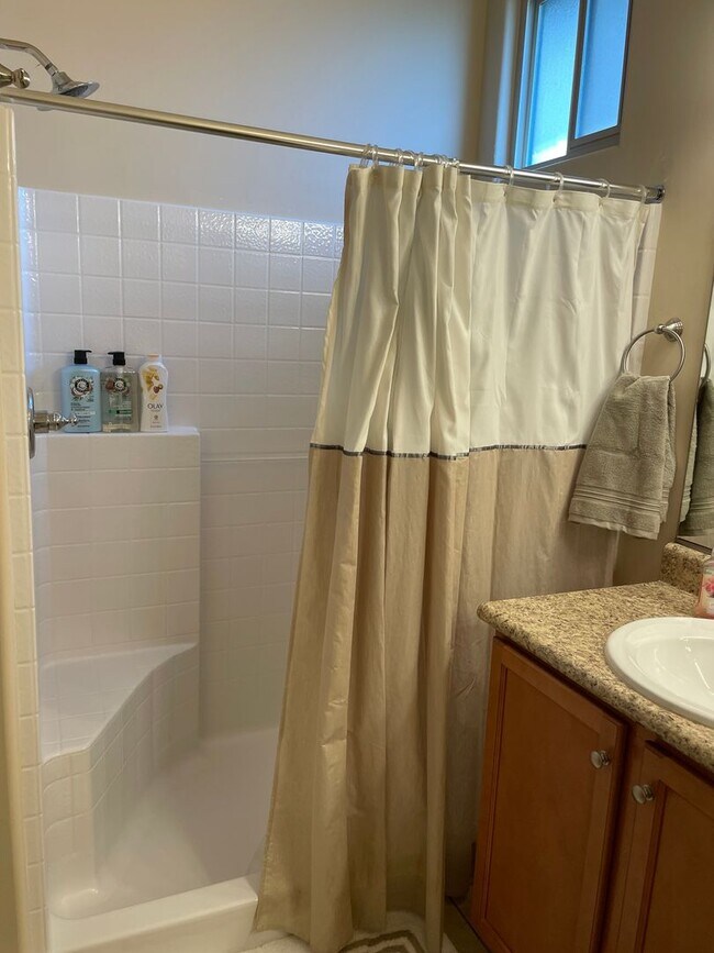 Building Photo - Furnished Pool/Spa Home in Araby Estates