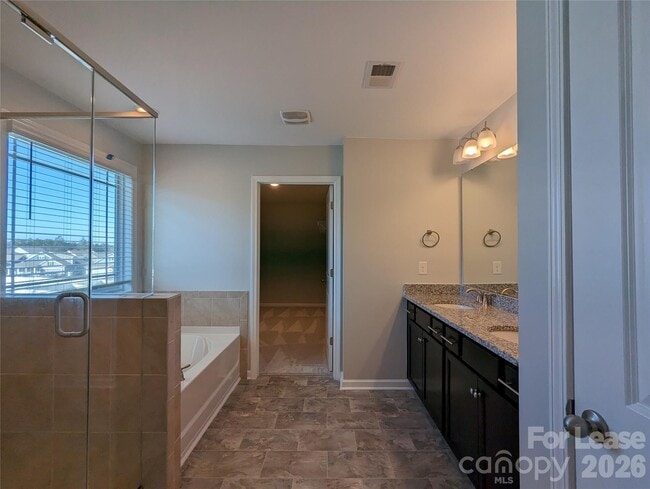 Building Photo - 1530 Cambria Ct