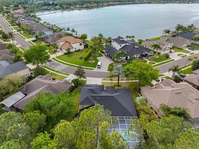 Building Photo - 16750 Ivy Lake Dr